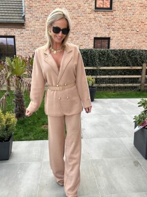 Photo 21-11-25 13 23 00