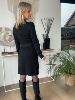 Photo 28-11-25 13 22 01