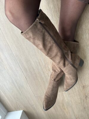 Photo 28-11-25 13 15 18