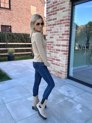 Photo 7-11-25 12 38 34