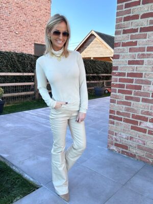 Photo 7-11-25 13 52 07