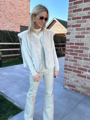 Photo 7-11-25 13 52 58