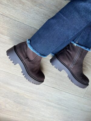 Photo 21-11-25 11 57 05