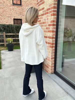 Photo 21-11-25 12 56 34