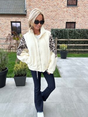 Photo 21-11-25 12 59 00