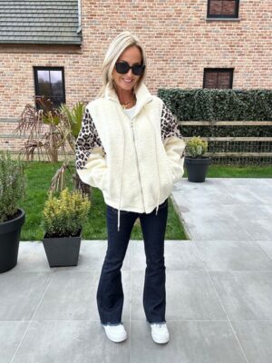 Photo 21-11-25 12 59 10