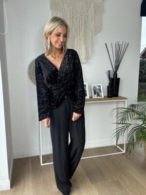 Photo 28-11-25 12 24 50