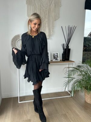 Photo 28-11-25 13 05 58