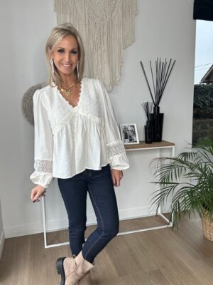 Photo 28-11-25 13 55 45